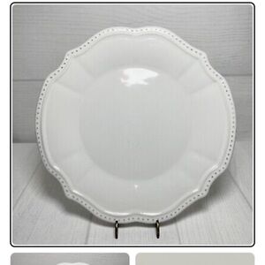 Pottery barn dining plates